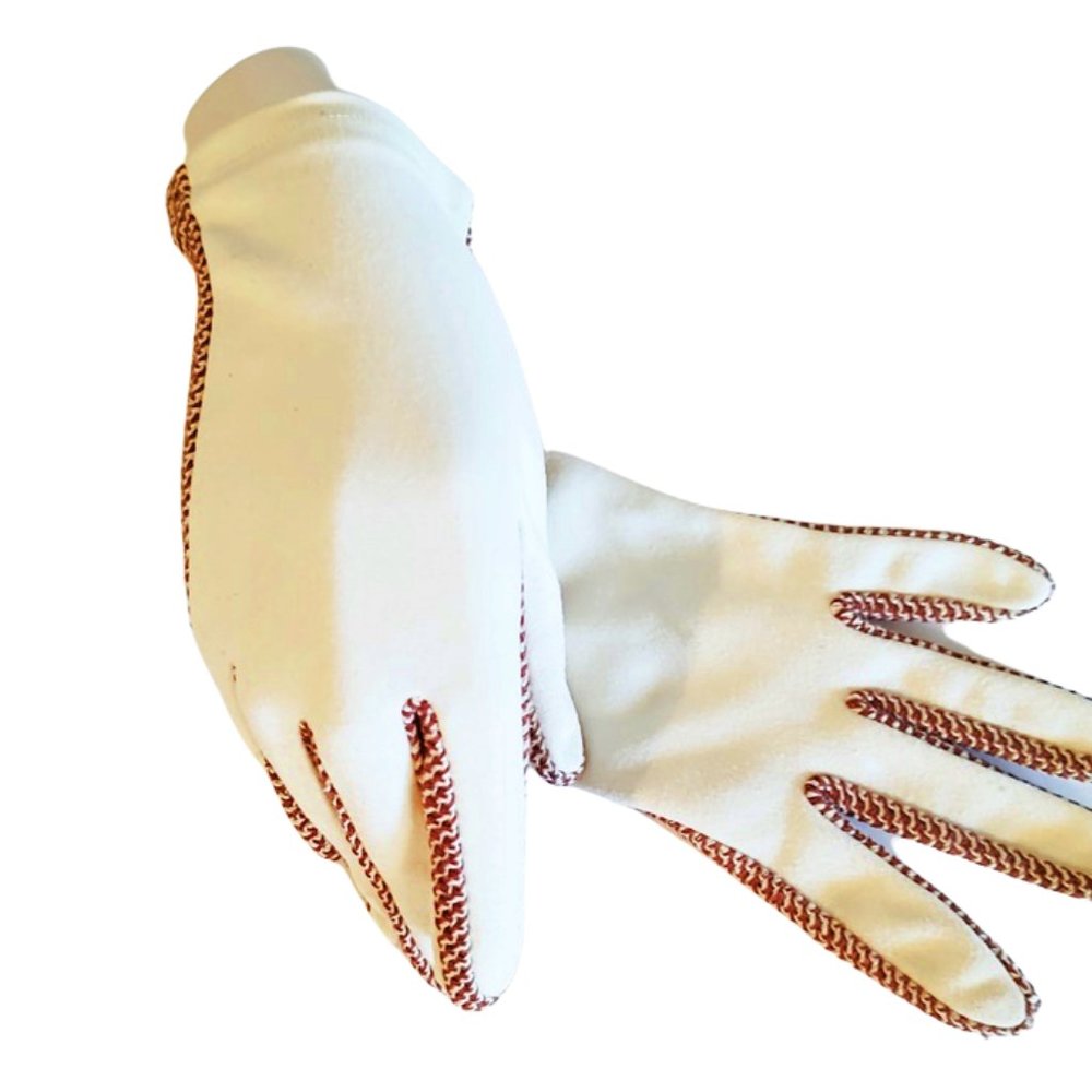 1950s Vintage Short Cream Off White Gloves With Rust Trim Along The Fingers Med